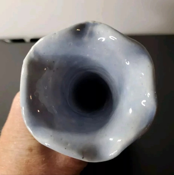 Vintage Tonala Gray and Blue Vase Bird Design Ruffled Rim 6.5 in Tall - Picture 5 of 9